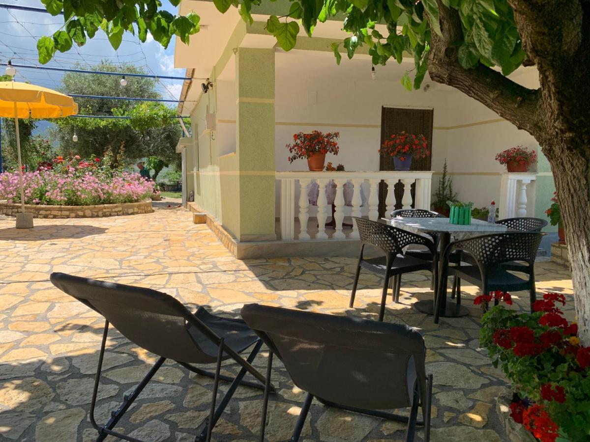 Vjosa Guest House Memaliaj Exterior foto